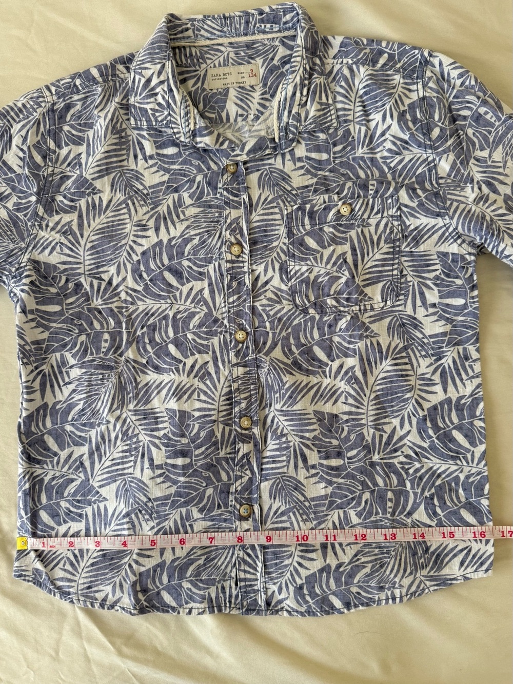 Zara Boys White Button-Down with Blue Leaf Print // size 9 - Picture 9 of 12